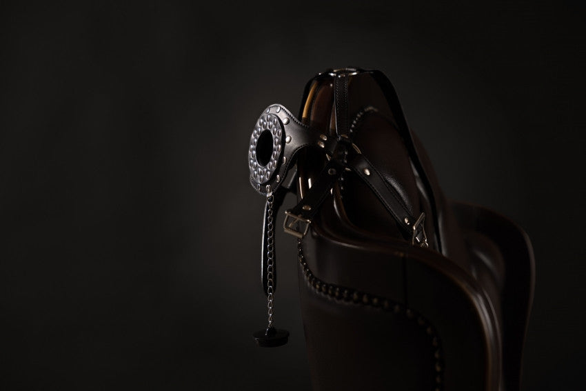 Imbracatura viso con tappo per bocca Open Mouth Gag Head Harness with Plug Stopper Black