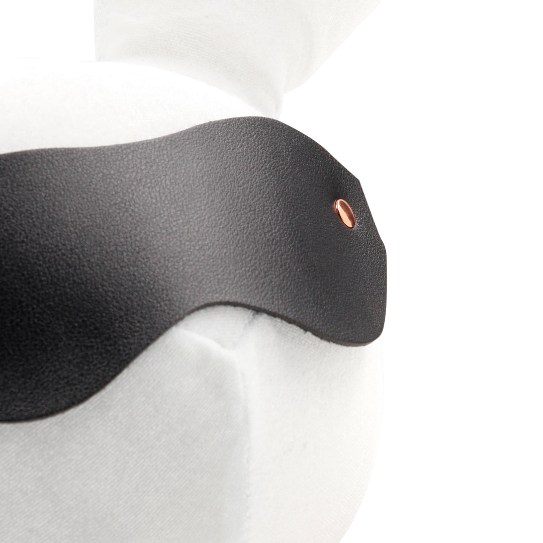 Coniglio bondage peluche grande by Shots